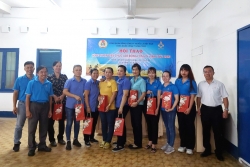 Công ty Vina Toyo chúc mừng ngày Phụ nữ Việt Nam 20/10 đến các chị em công nhân viên