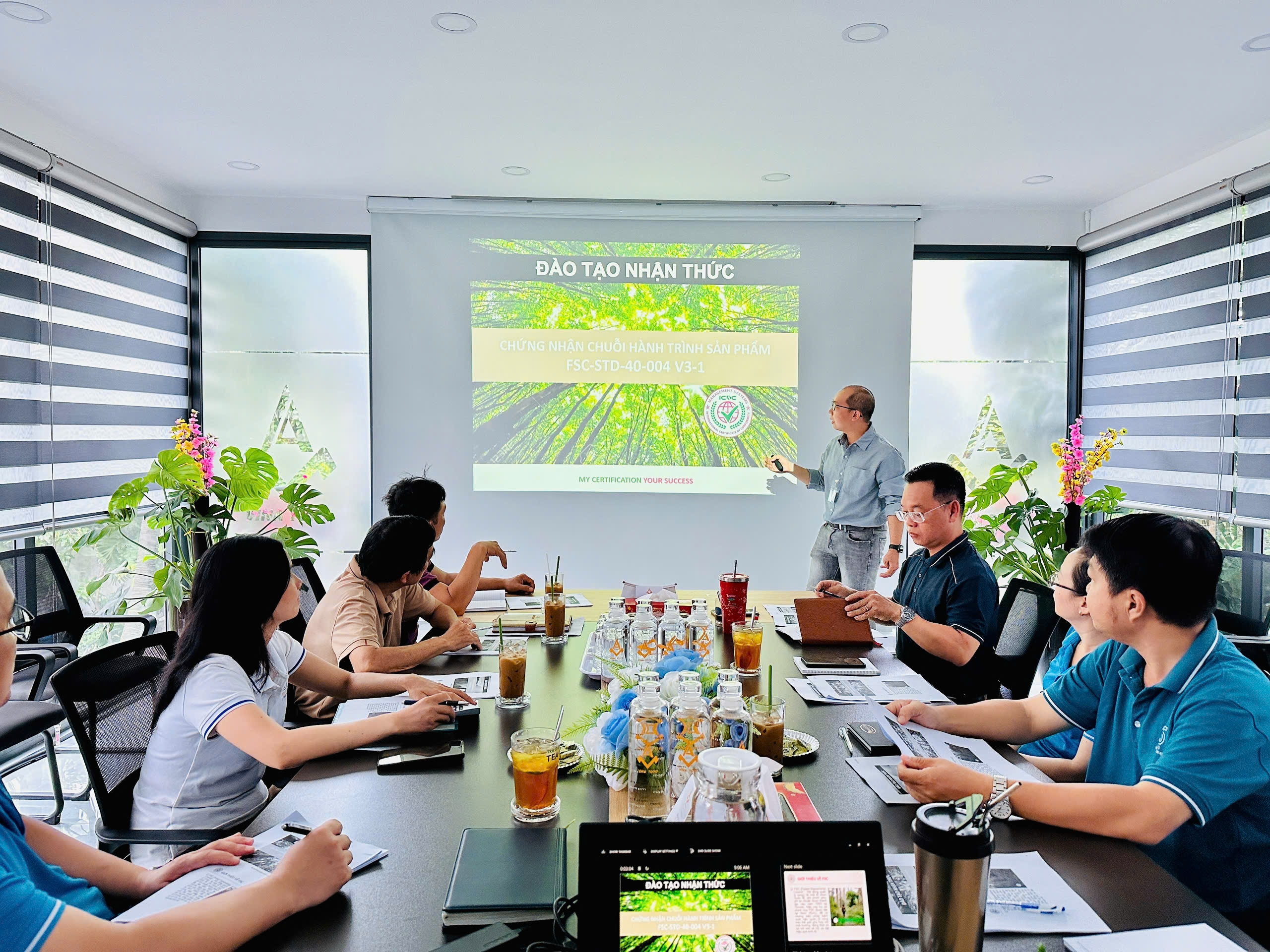 Công ty Vina Toyo tham gia buổi tập huấn đào tạo nhận thức Chứng nhận chuỗi hành trình sản phẩm FSC