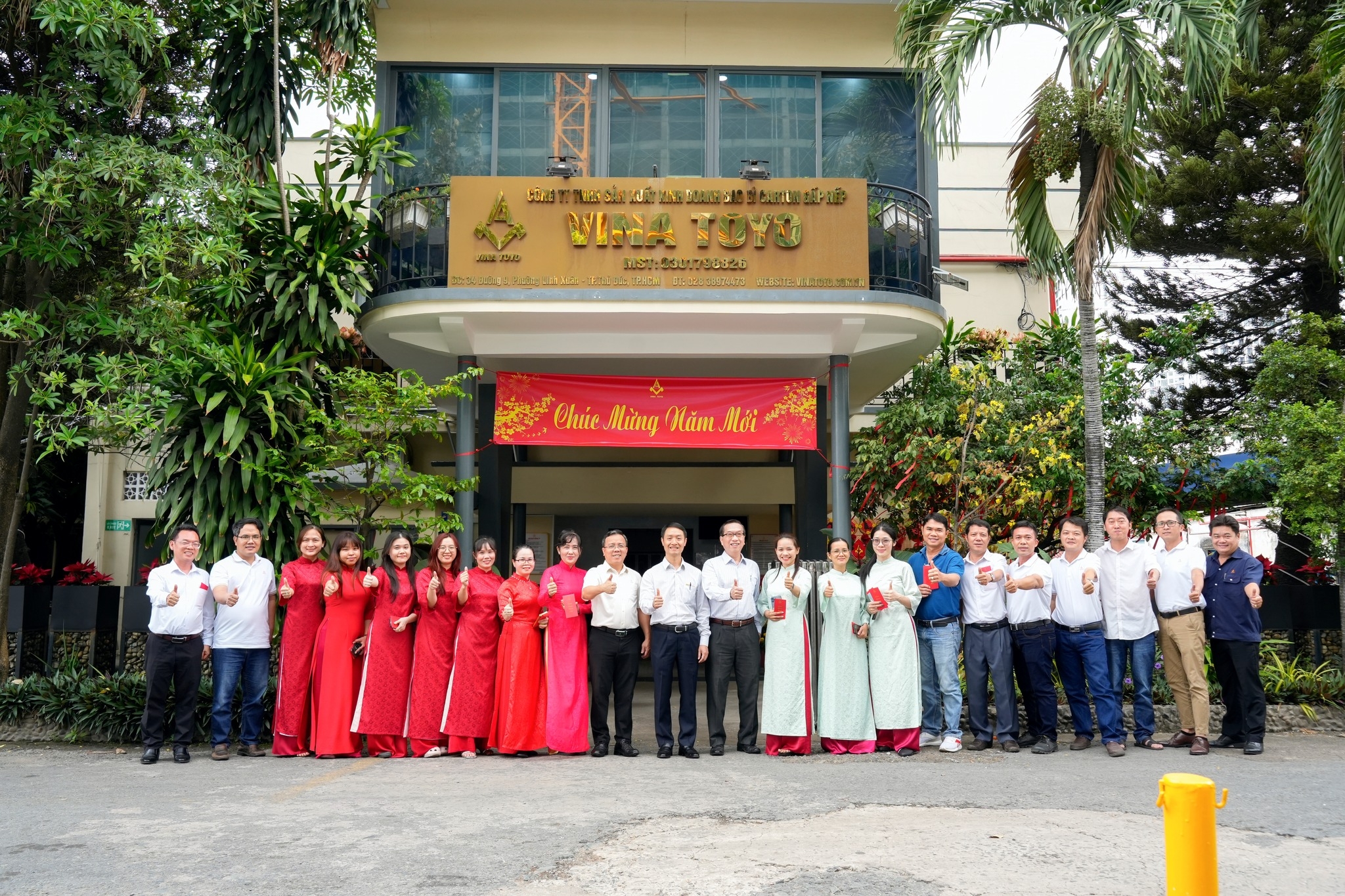 Vina Toyo chào đón Quý Hội đồng thành viên Công ty ghé thăm và chúc Tết CB.CNV nhân dịp đầu năm