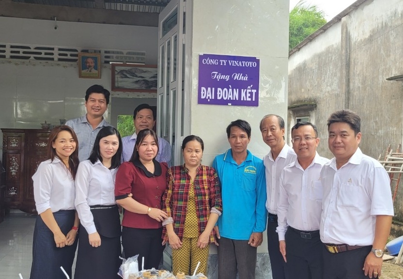 Vina Toyo trao tặng nhà Đại đoàn kết tại tỉnh Đồng Tháp
